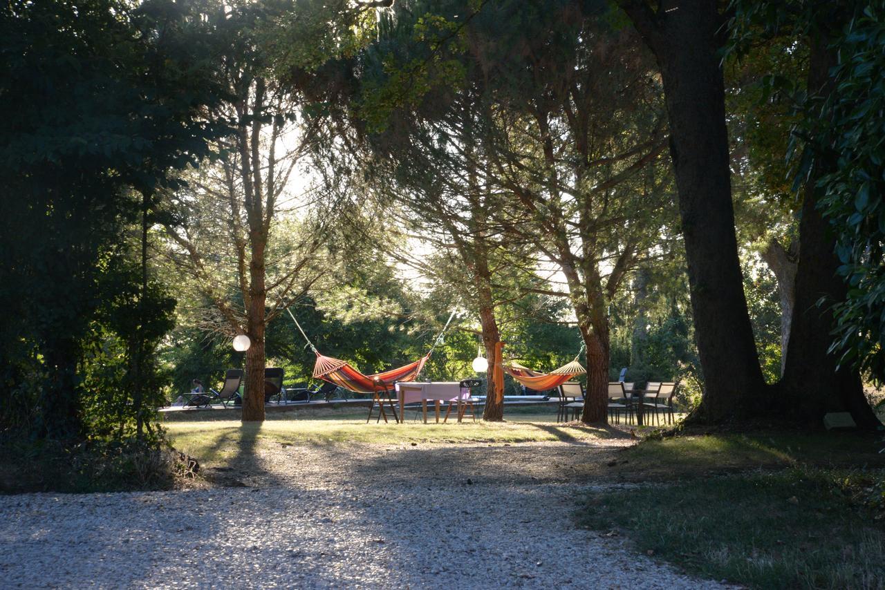 Domaine De Treuillaud Bed and Breakfast Villers-les-Ormes Buitenkant foto